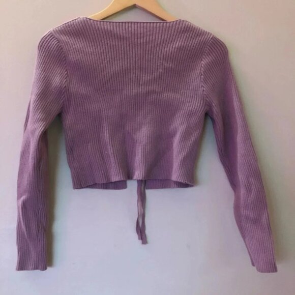 💎 SHEIN | Tie Front Cropped Sweater - Picture 2 of 4